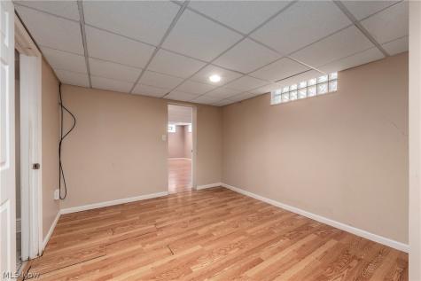 622 Sackett Avenue Cuyahoga Falls OH 44221