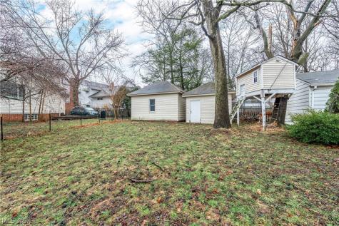 622 Sackett Avenue Cuyahoga Falls OH 44221