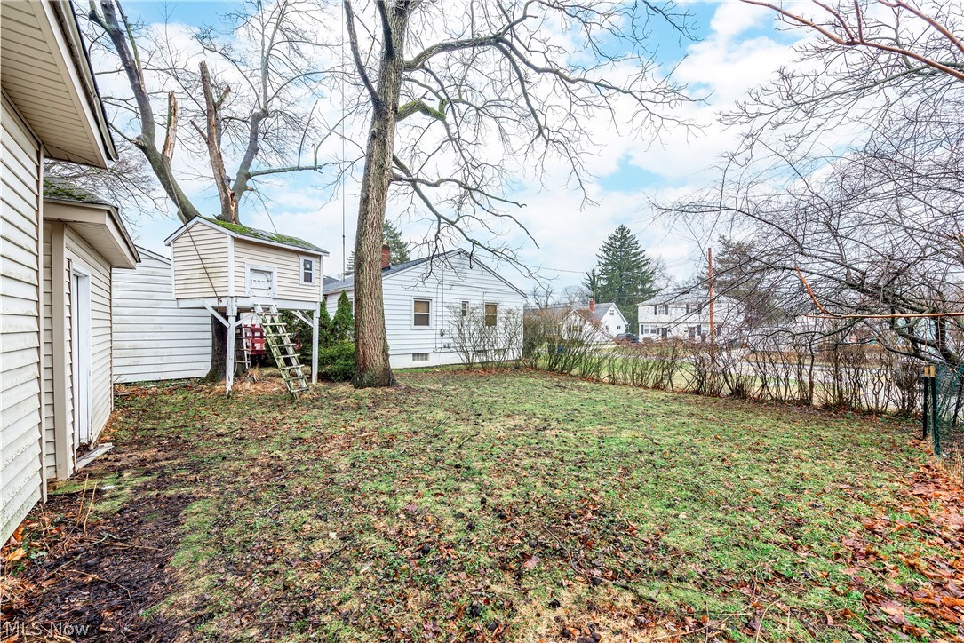 622 Sackett Avenue Cuyahoga Falls OH 44221