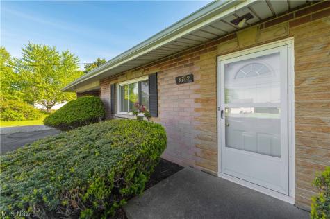 3719 Long Avon OH 44011