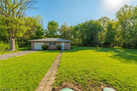 3719 Long Avon OH 44011