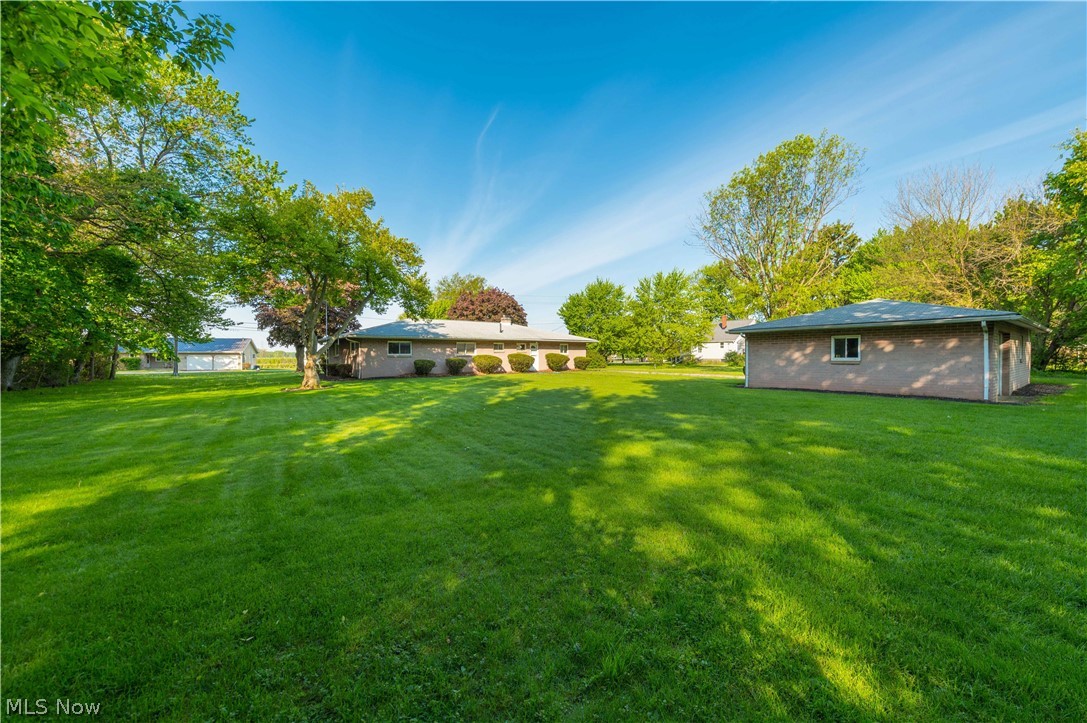 3719 Long Avon OH 44011