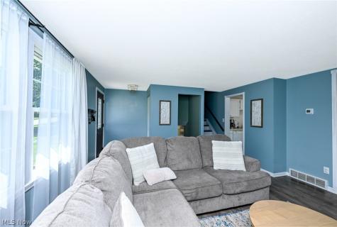 4092 Hummingbird Trail Stow OH 44224