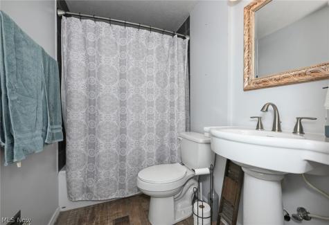 4092 Hummingbird Trail Stow OH 44224