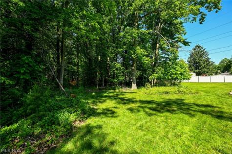 4092 Hummingbird Trail Stow OH 44224