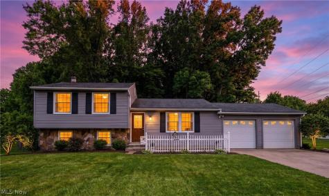 4092 Hummingbird Trail Stow OH 44224