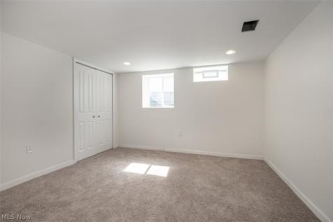 14936 Janice Drive Maple Heights OH 44137
