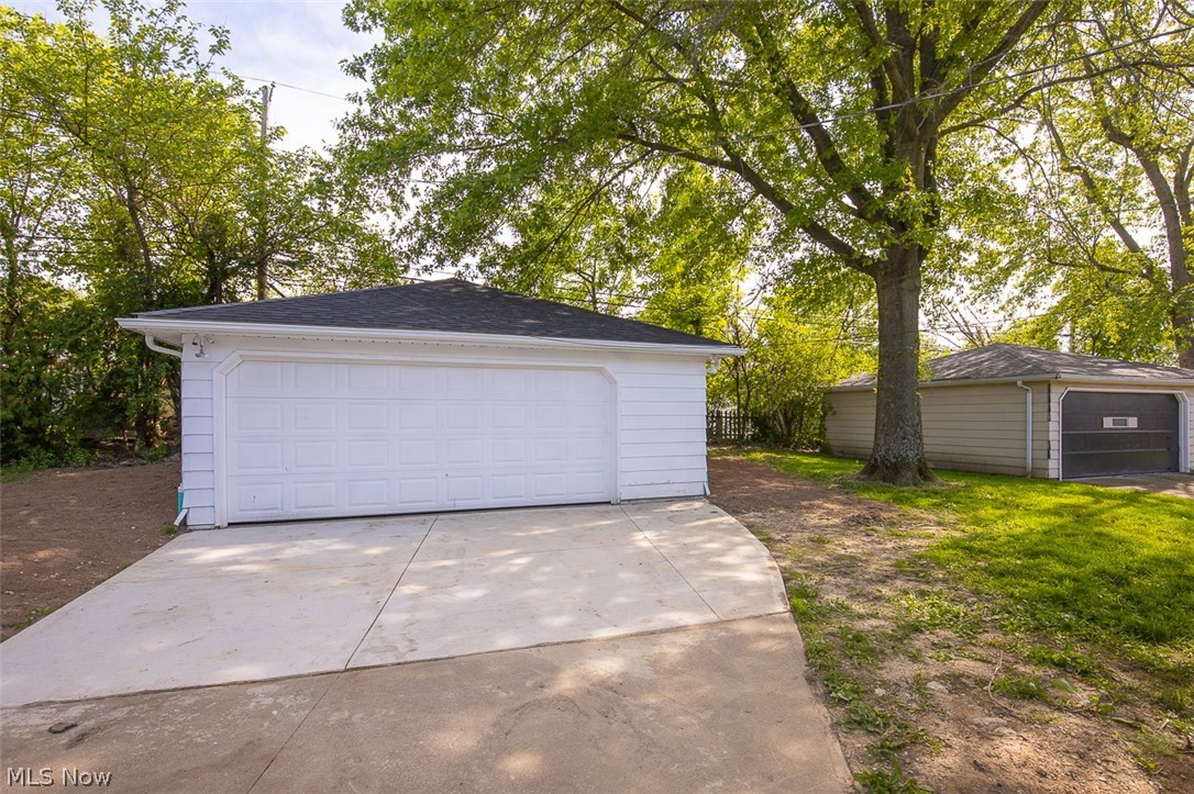 14936 Janice Drive Maple Heights OH 44137