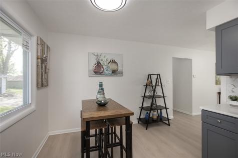 14936 Janice Drive Maple Heights OH 44137