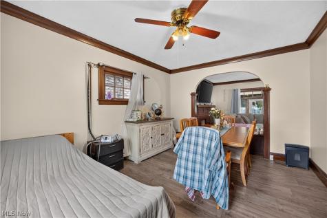3491 W 99th Street Cleveland OH 44102