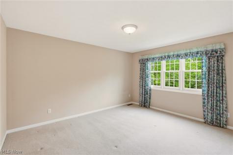 815 Centerville Trail Aurora OH 44202