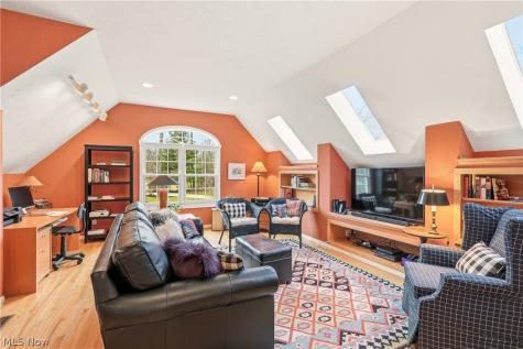815 Centerville Trail Aurora OH 44202
