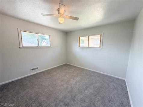 13606 Carpenter Road Cleveland OH 44125