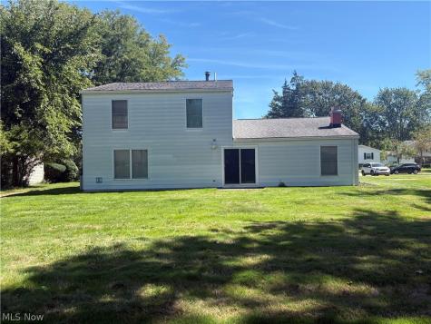 6024 Christman Drive North Olmsted OH 44070