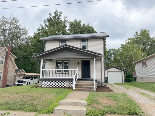 318 W 14th Street Dover OH 44622