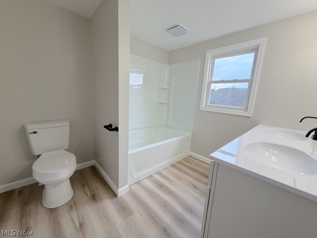 318 W 14th Street Dover OH 44622