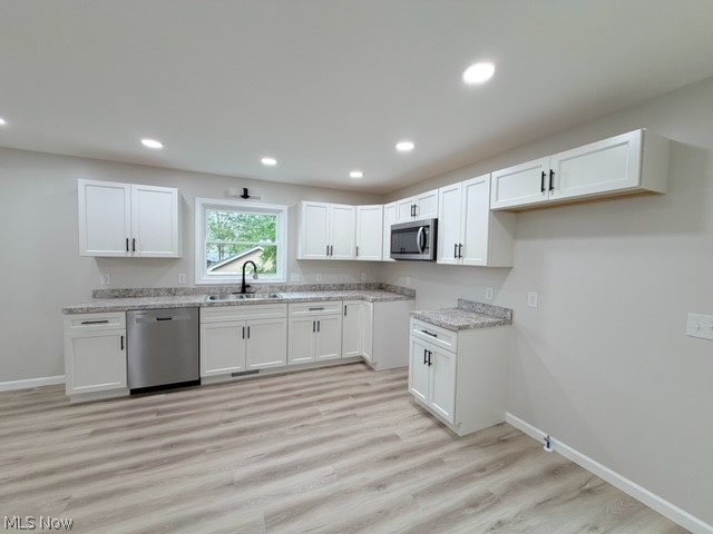 318 W 14th Street Dover OH 44622