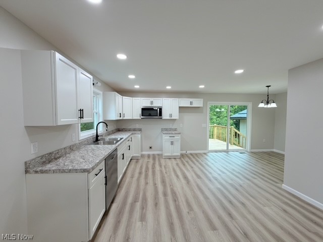 318 W 14th Street Dover OH 44622