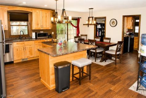 40011 Hope Court Elyria OH 44035