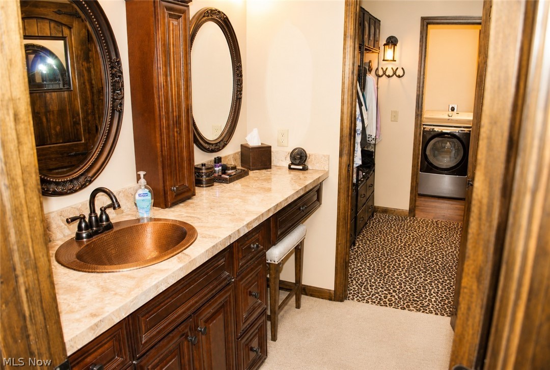 40011 Hope Court Elyria OH 44035