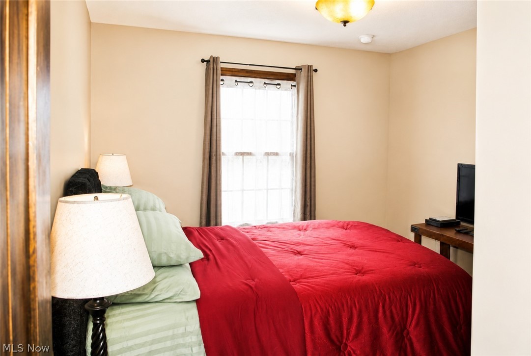 40011 Hope Court Elyria OH 44035