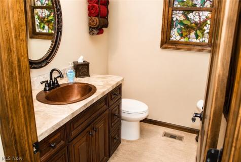 40011 Hope Court Elyria OH 44035