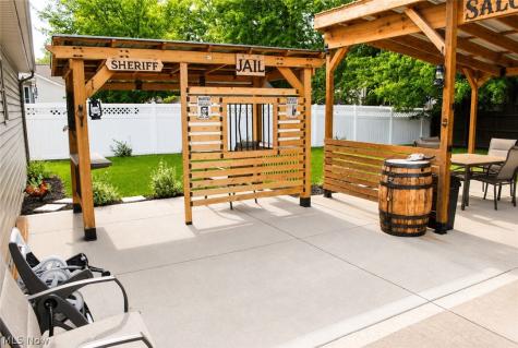 40011 Hope Court Elyria OH 44035
