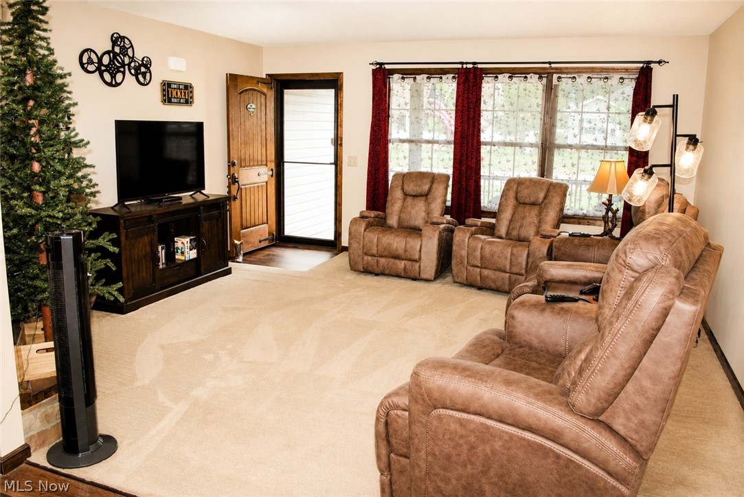 40011 Hope Court Elyria OH 44035