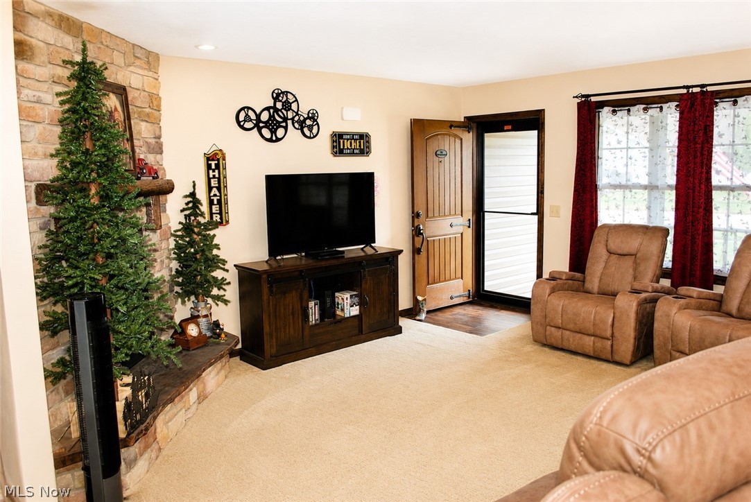 40011 Hope Court Elyria OH 44035