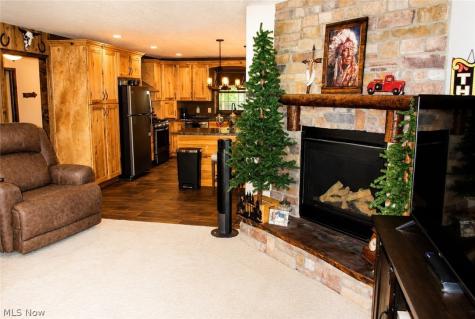 40011 Hope Court Elyria OH 44035