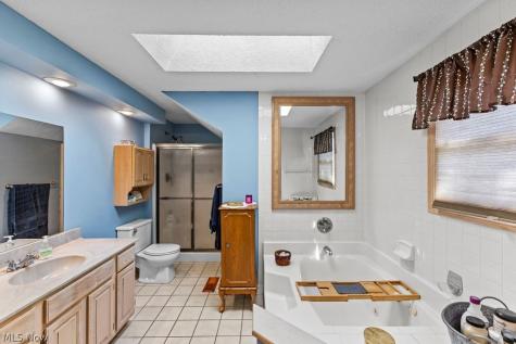 3597 Stratavon Drive NW North Canton OH 44720