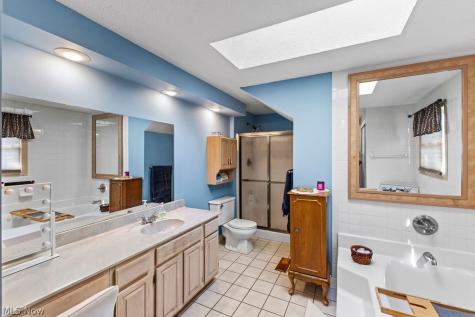 3597 Stratavon Drive NW North Canton OH 44720