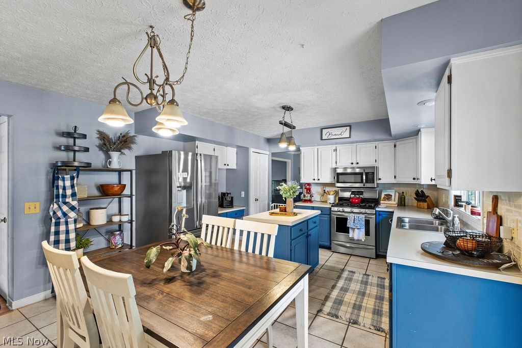 3597 Stratavon Drive NW North Canton OH 44720