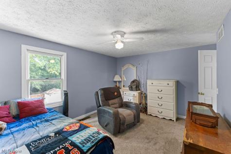 3597 Stratavon Drive NW North Canton OH 44720