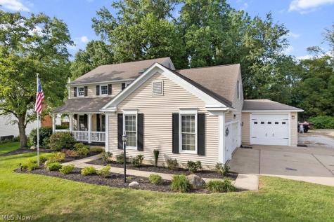 3597 Stratavon Drive NW North Canton OH 44720
