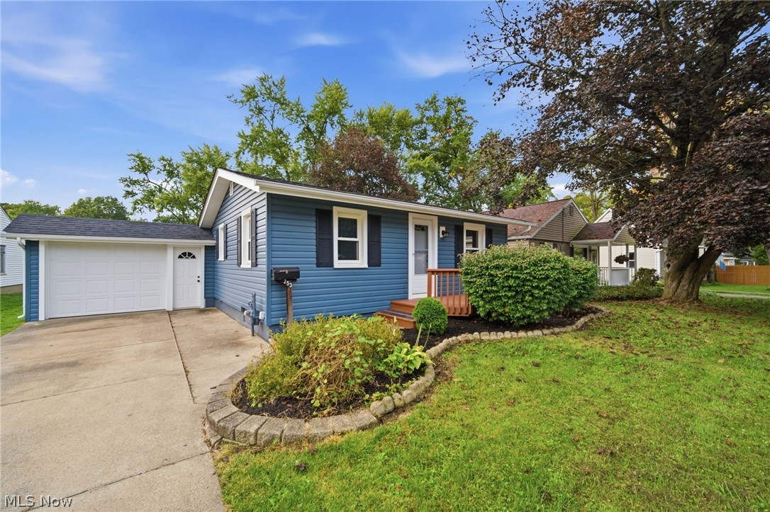 253 Franks Avenue Wadsworth OH 44281