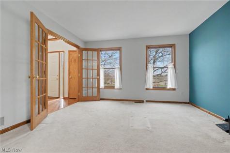 9498 Andrew Drive Twinsburg OH 44087