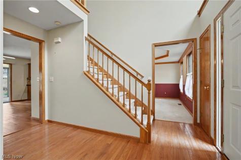 9498 Andrew Drive Twinsburg OH 44087