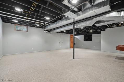 9498 Andrew Drive Twinsburg OH 44087
