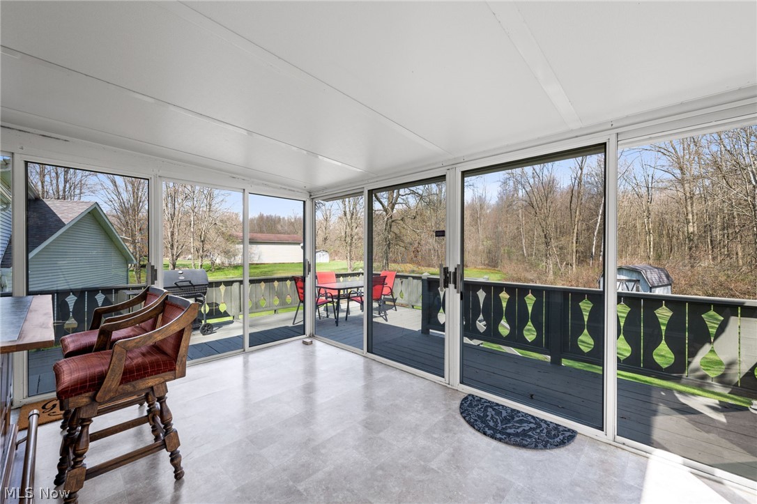 2837 Mahan Denman Road NW Bristolville OH 44402
