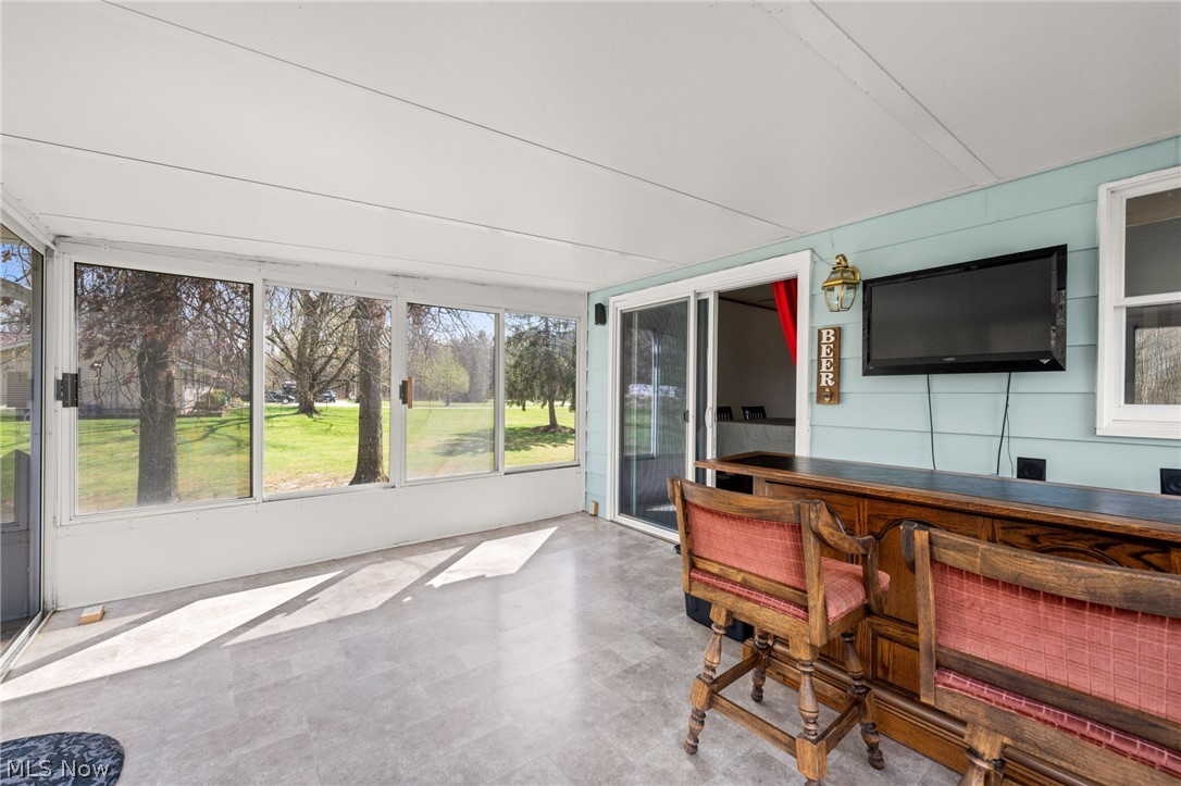 2837 Mahan Denman Road NW Bristolville OH 44402
