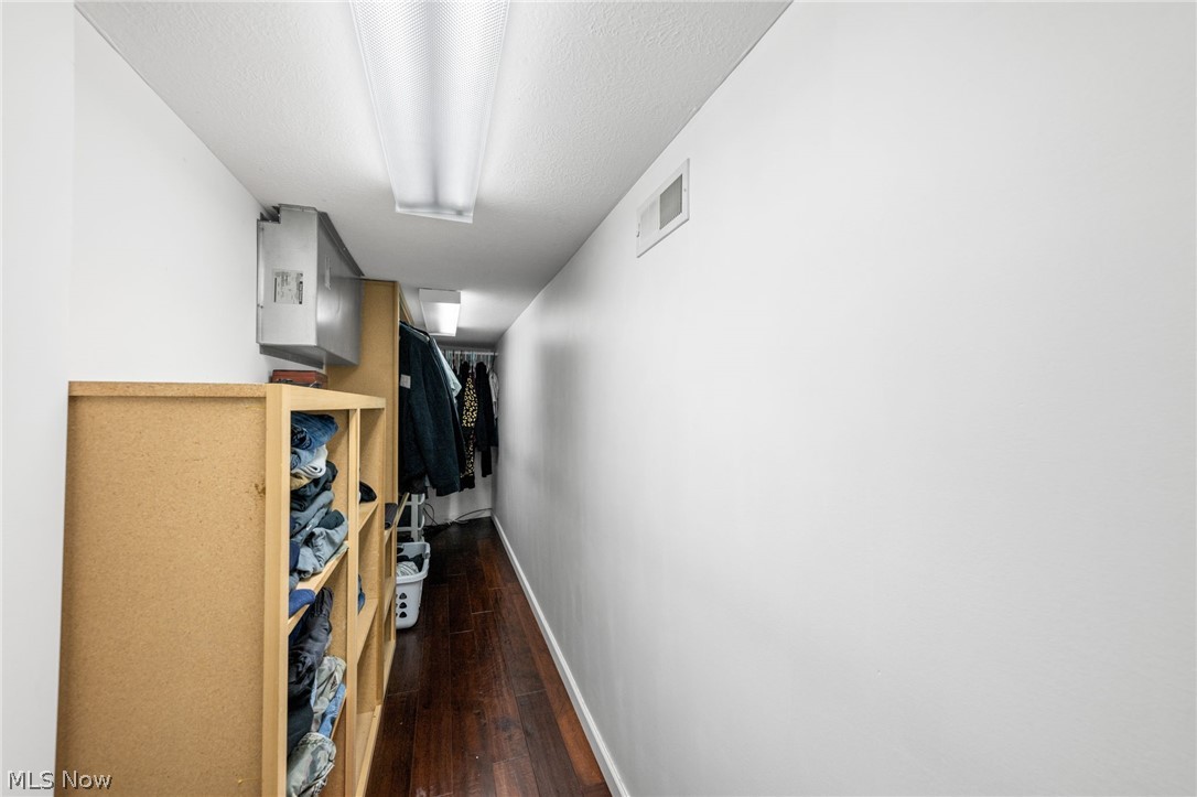 2837 Mahan Denman Road NW Bristolville OH 44402