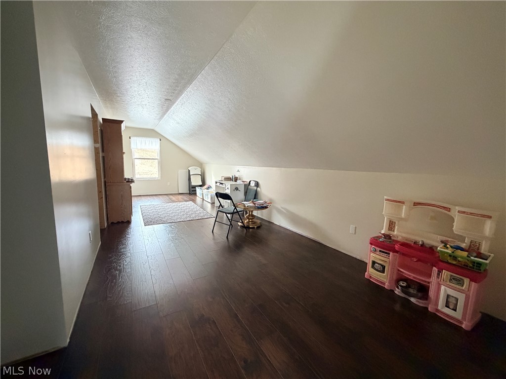 21252 Oxford Road Salesville OH 43773
