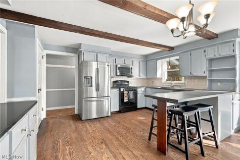 834 Sawmill Trail NE Massillon OH 44646