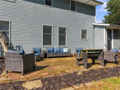 834 Sawmill Trail NE Massillon OH 44646