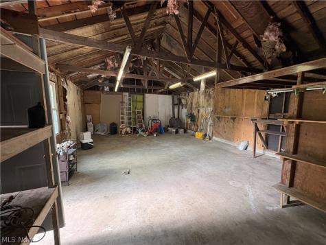 8580 Webster Road Strongsville OH 44136