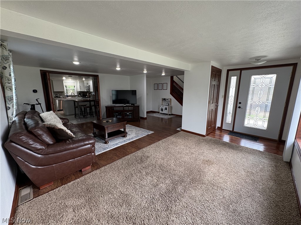 8580 Webster Road Strongsville OH 44136
