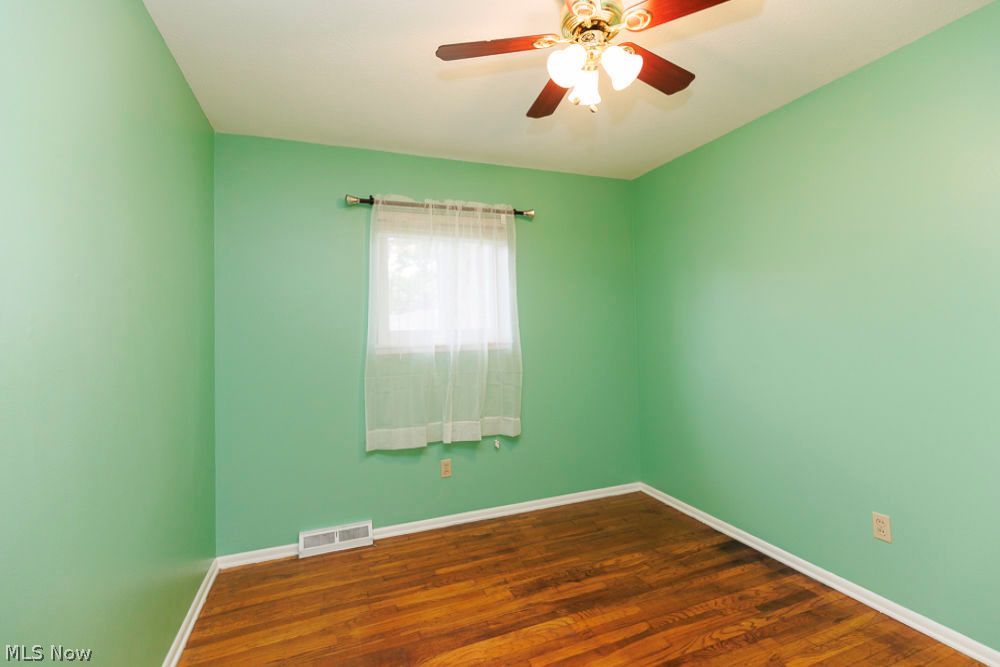 918 Sherwood Drive Elyria OH 44035
