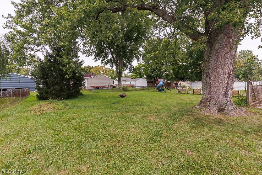 918 Sherwood Drive Elyria OH 44035