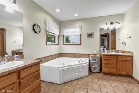 10615 N Elyria Road West Salem OH 44287